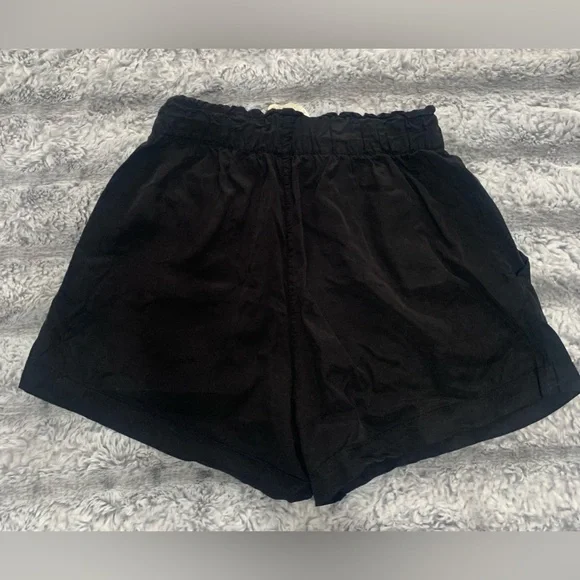 Brand new with tags, Altar’d State women’s shorts, black, size M - Picture 4 of 4